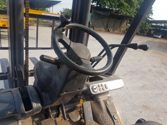 ขายรถยก2.5tรุ่น17ล่าสุด