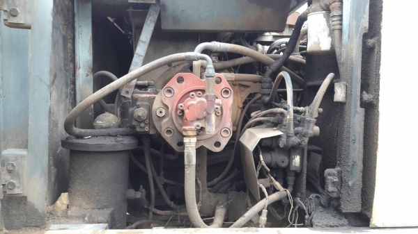 Sumitomo sh200 บูมยาว 18 เมตร