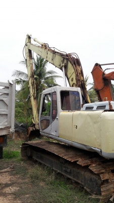 Sumitomo sh200 บูมยาว 18 เมตร