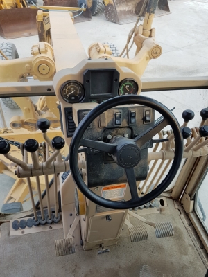 มาใหม่ !! ขายรถเกรด Caterpillar 140H นำเข้าจาก USA แท้ 1000\% Serial 2ZK043xx สภาพสวย ไม่เคยใช้งานในไทย มาใหม่ !! ขายรถเกรด Caterpillar 140H นำเข้าจาก USA แท้ 1000\% Serial 2ZK043xx สภาพสวย ไม่เคยใช้งานในไทย