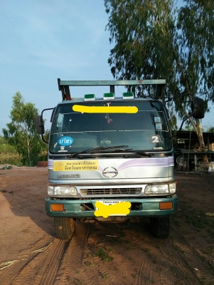 ขาย HINO เครื่อง EM 100 220 แรงม้า ขาย HINO เครื่อง EM 100 220 แรงม้า