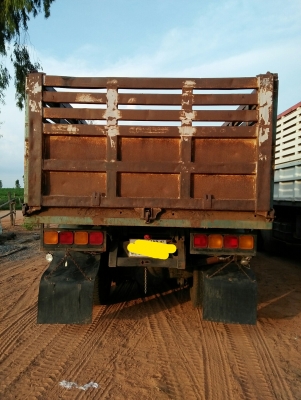 ขาย HINO เครื่อง EM 100 220 แรงม้า