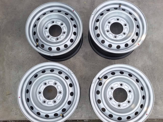 ล้อกะทะอีซูซุ 15/6-139 &quot;ป้ายแดง&quot; ชุด 2400บ.ยาง215/70/15ปี10-4เส้น 800บ.โทร.0879050181-0995357594ส่งทั่วไทย