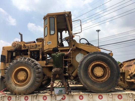 รถตัก KOMATSU JH65 C