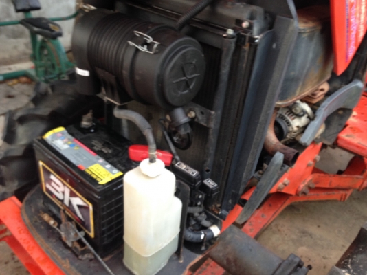 รถไถ 36 แรงปี  54 อุปกร 2 อย่าง   ซ. ม  700   นิด ฯฯ มือ ราคาเบาฯฯ  260000   บาท  วันทูคอล 098 668-3479 dtac 094 283-9369 สิทธิ์ คับ