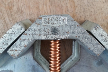 ขายปากกาเข้ามุมจับชิ้นงานเยอรมันBESSEY MADE IN W.GERMANY.