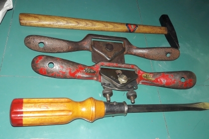 ขายเครื่องมือ1กอง ชุด4ชิ้น งานยุโรป