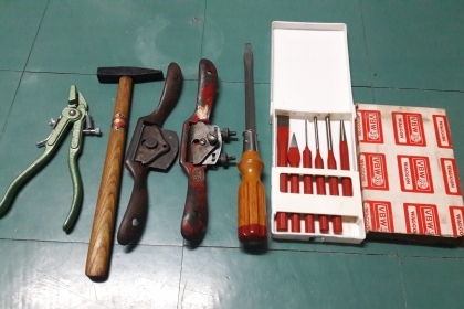 ขายเครื่องมือ1กอง ชุด4ชิ้น งานยุโรป