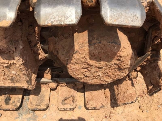 KOMATSU PC128UU-1E ราคา 545,000 บาท เครื่อง คามิ้นท์ดี  ปั้มแรง โช่หนา เอวแน่น ไฟฟ้าตัด เอกสารชื้อขาย  รถอยู่ จ.สกลนคร โทร&amp;ไอดีไลน์ 0610710295