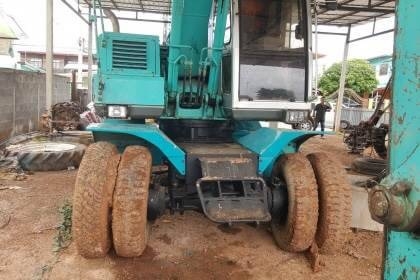 ขาย 885,000 แบคโฮล้อยาง 4WD KOBELCO SK100W YE03 สภาพสวยพร้อมใช้งาน เครื่องดี ปั้มแรง ไฟฟ้าครบ เอกสารใบอินวอยซ์ รถอยู่ จ.อุดรธานี โทร&ไอดีไลน์ 0610710295 ขาย 885,000 แบคโฮล้อยาง 4WD KOBELCO SK100W YE03 สภาพสวยพร้อมใช้งาน เครื่องดี ปั้มแรง ไฟฟ้าครบ เอกสารใบอินวอยซ์ รถอยู่ จ.อุดรธานี โทร&ไอดีไลน์ 0610710295