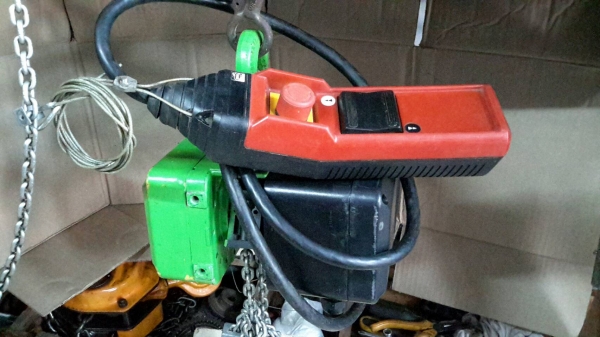 รอกโซ่ไฟฟ้า STAHL Made in Germany ขนาด 250gk รอกโซ่ไฟฟ้า STAHL Made in Germany ขนาด 250gk