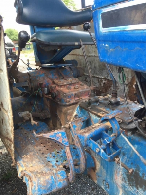 FORD 77T-1. อุปกรผาน7. รถสวย เครื่องเกียดีมากๆ. ปั้มดี ไฮดรอลิคดีพร้อมใช้งาน FORD 77T-1. อุปกรผาน7. รถสวย เครื่องเกียดีมากๆ. ปั้มดี ไฮดรอลิคดีพร้อมใช้งาน