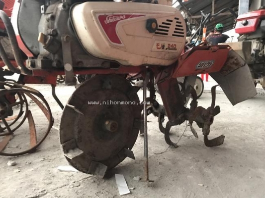 ราคาพิเศษ 14,000 บาท รถพรวนดินเดินตาม SHIBAURA รุ่น EJ240 รหัสสินค้า 50101020 ติดต่อ 081-8283376 www.nihonmono.com ราคาพิเศษ 14,000 บาท รถพรวนดินเดินตาม SHIBAURA รุ่น EJ240 รหัสสินค้า 50101020 ติดต่อ 081-8283376 www.nihonmono.com