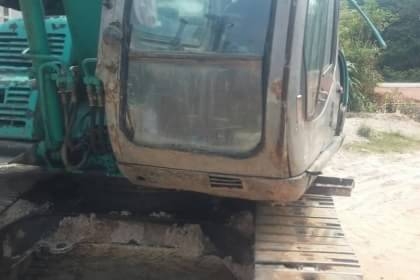 ขาย 690,000 Kobelco Sk 100 Mark 5 Super ไฟฟ้าครบ เครื่องดี ปั้มแรง เอวแน่น ช่วงล่างแน่น รถอยู่ จันทบุรี 090-772-3710 090-772-3708