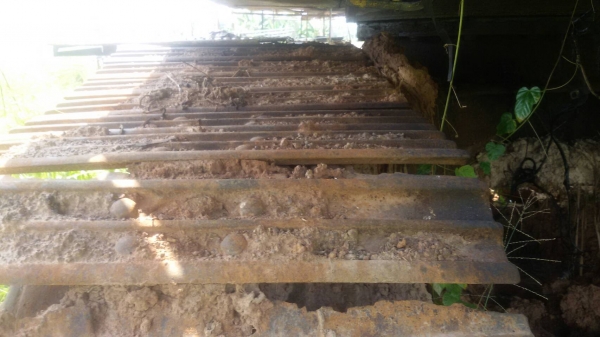 ขายด่วน KOMATSU PC200-5 ขายตามสภาพ เครื่องเสื้อทะลุ ปั้มดี โซ่ช่วงล่างพร้อมใช้งาน บูมอามสวย บอดี้สวย  เอกสารสัญญาซื้อขาย