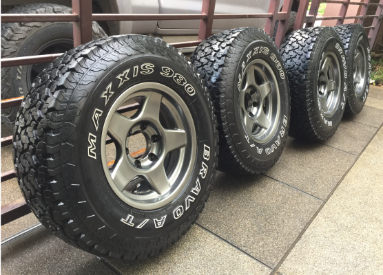 ล้อ Bradley ขอบ16 พร้อมยาง All Maxxis980 265 70 16 ปลายปี14 ดอกเต็ม เนื้อนิ่มๆ ใช้กันยาว ราคาไม่แพง