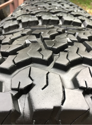 ล้อ Bradley ขอบ16 พร้อมยาง All Maxxis980 265 70 16 ปลายปี14 ดอกเต็ม เนื้อนิ่มๆ ใช้กันยาว ราคาไม่แพง
