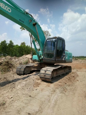 ขายรถขุดแบ็คโค sk200-8super ทำงานหมื่นสามพัน ชม.ช่วงล่างดี เอกสารเล่มทะเบียน