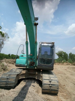 ขายรถขุดแบ็คโค sk200-8super ทำงานหมื่นสามพัน ชม.ช่วงล่างดี เอกสารเล่มทะเบียน