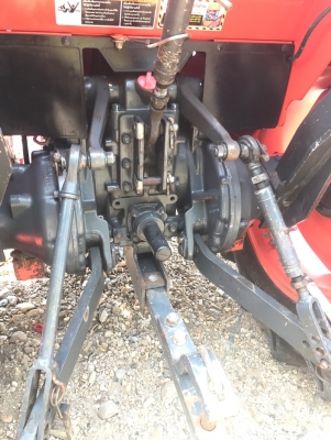 รถไถ L4708SP