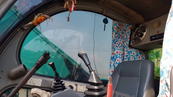 ขาย KOBELCO มาร์คไฟว์ซุปเปอร์ YN-23529 ช่วงล่างดี เอวดี เครื่องดีไฟฟ้าครบ เอกสารเล่มทะเบียนพร้อมโอนสนใจติดต่อเรา ดำสุโขทัย โทร 089-7087998,081-7855503 หรือเยี่ยมชมเว็บไซต์ได้ที่ www.dum-sukhothai.com ทดลองขับได้ที่เต็นท์รถดำสุโขทัย เรายินดีต้อนรับและให้ ขาย KOBELCO มาร์คไฟว์ซุปเปอร์ YN-23529 ช่วงล่างดี เอวดี เครื่องดีไฟฟ้าครบ เอกสารเล่มทะเบียนพร้อมโอนสนใจติดต่อเรา ดำสุโขทัย โทร 089-7087998,081-7855503 หรือเยี่ยมชมเว็บไซต์ได้ที่ www.dum-sukhothai.com ทดลองขับได้ที่เต็นท์รถดำสุโขทัย เรายินดีต้อนรับและให้