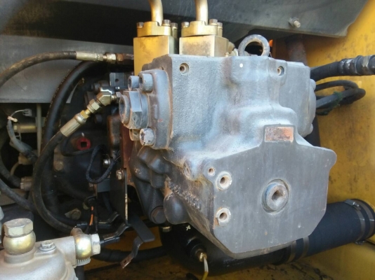 !!ขายด่วน Komatsu PC200-7 กับ PC200-8!! 2คัน 3.6ล้านบาท