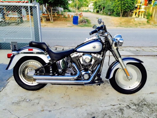 HARLEY FATBOY 2001 1HD สีเดิมแท้ๆจากโรงงาน