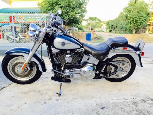 HARLEY FATBOY 2001 1HD สีเดิมแท้ๆจากโรงงาน HARLEY FATBOY 2001 1HD สีเดิมแท้ๆจากโรงงาน