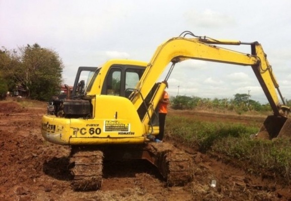ขาย!! &gt;&gt;&gt; Komatsu Pc60 รุ่น 7 ช่วงล่างเต็ม &lt;&lt;&lt; เบอร์ติดต่อ 098-7155789