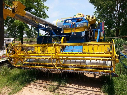 ขายรถเกี่ยวข้าว เดี่ยวทรนงค์ ตัวเดิน12 เครื่องJO8C สภาพพร้อมใช้งาน ราคา680,000 สนใจโทร 090-8588220คุณนะ 093-3258446คุณบิว เว็บไซต์ส่วนตัว www.narong2truck.com www.truck.in.th/498 ID: narong498 ID: 09332584461 เพจ Facebook ณรงค์ ซื้อขายรถมือสอง กลุ่ม Faceb