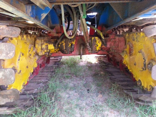 ขายรถเกี่ยวข้าว เดี่ยวทรนงค์ ตัวเดิน12 เครื่องJO8C สภาพพร้อมใช้งาน ราคา680,000 สนใจโทร 090-8588220คุณนะ 093-3258446คุณบิว เว็บไซต์ส่วนตัว www.narong2truck.com www.truck.in.th/498 ID: narong498 ID: 09332584461 เพจ Facebook ณรงค์ ซื้อขายรถมือสอง กลุ่ม Faceb