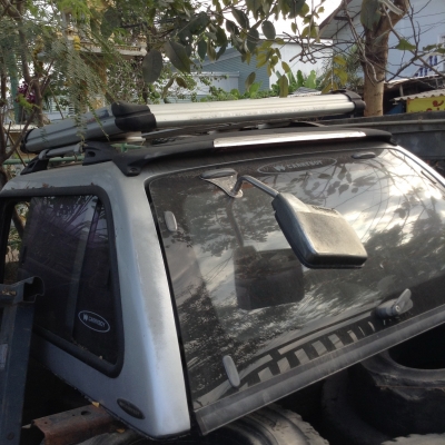 +++ ขายหลังคา  CARRYBOY  พร้อมแร็กหลังคา  TOYOTA TIGER  ราคา  6,000.-  บาทครับ
