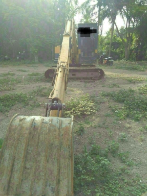 ขาย Komatsu Pc60-3บูมอาร์มพิเศษ สภาพสวยพร้อมใช้ ต่อคุณอ๊อฟพิจิตร086-737-9991