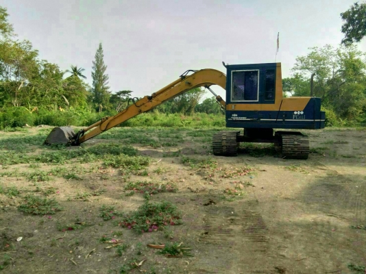 ขาย Komatsu Pc60-3บูมอาร์มพิเศษ สภาพสวยพร้อมใช้ ต่อคุณอ๊อฟพิจิตร086-737-9991