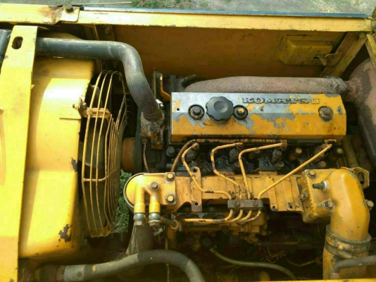 ขาย Komatsu Pc60-3บูมอาร์มพิเศษ สภาพสวยพร้อมใช้ ต่อคุณอ๊อฟพิจิตร086-737-9991