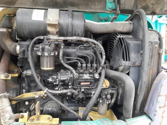 ขายKOMATSU PC40-7E มาใหม่  เก่าญี่ปุ่นแท้  เครื่องดำ  3,XXX  ชั่วโมง  ลองระบบกันได้ทุกวัน  โทร  089-3818694  ดวงนภา