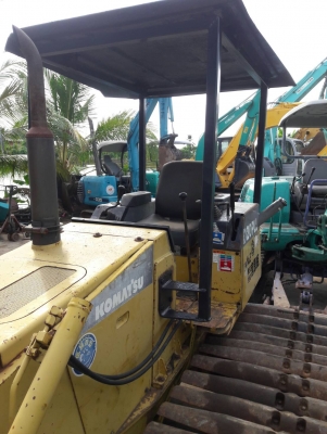 ขายรถดันดิน  KOMATSU D20PLL-7  เก่าญี่ปุ่นแท้  4,XXX  ชั่วโมง  แทรคเมตร  เครื่องปั๊มดี  ลองระบบกันได้ทุกวัน  โทร  089-3818694  ดวงนภา