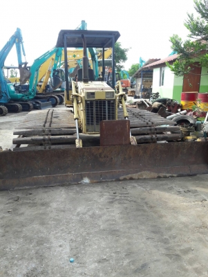 ขายรถดันดิน  KOMATSU D20PLL-7  เก่าญี่ปุ่นแท้  4,XXX  ชั่วโมง  แทรคเมตร  เครื่องปั๊มดี  ลองระบบกันได้ทุกวัน  โทร  089-3818694  ดวงนภา
