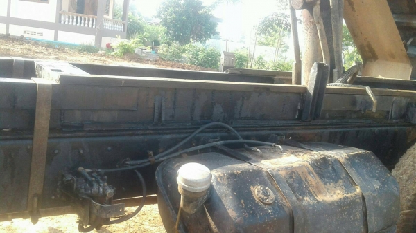 ขายรถ10ล้อ2เพลา ดั้ม HINO F17 เครื่อง185 เทอร์โบ ขายรถ10ล้อ2เพลา ดั้ม HINO F17 เครื่อง185 เทอร์โบ