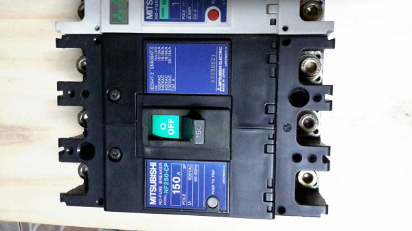 เบรคเกอร์ไฟฟ้า 3 เฟส ABB 400A MITSUBISHI 150A