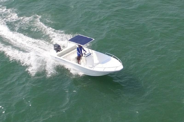 ขายเรือไฟเบอร์ speed boat 19 ฟุต หล่อใหม่ ราคา 195,000 บาท