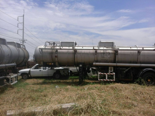 ขายพ่วงละ 350,000 หางพ่วงถังบรรจุกรดเกลือ 2 เพลา สภาพถังดี คัชซีสวย ยางพร้อมใช้เอกสารพร้อมโอน มี 3 หาง รถอยู่ กทม. 090-772-3710 090-772-3708