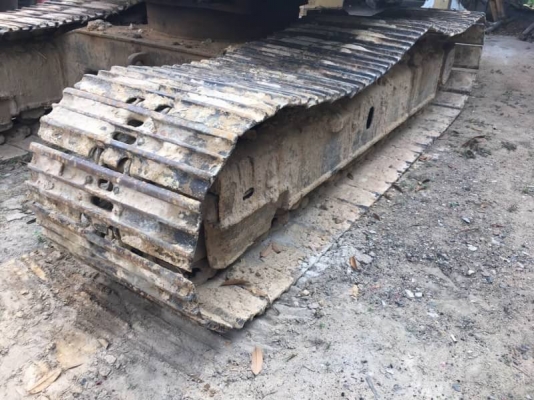 ขาย 225,000 บาท. KOMATSU PC150-3 เครื่อง 6BB1 -Turbo โช่หนา เอวแน่น เอกสารชื้อขาย  รถอยู่ จ.ยโสธร โทร&amp;ไอดีไลน์ 0610710295