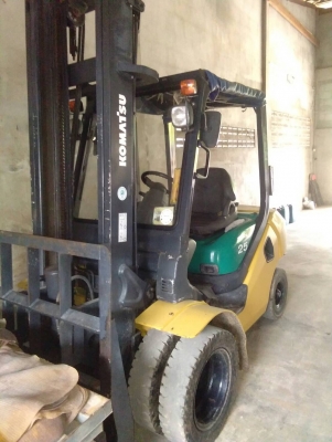 Folklift komatsu รุ่น 16