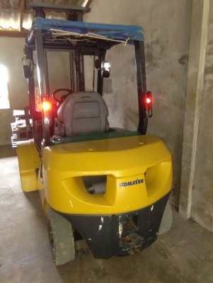 Folklift komatsu รุ่น 16