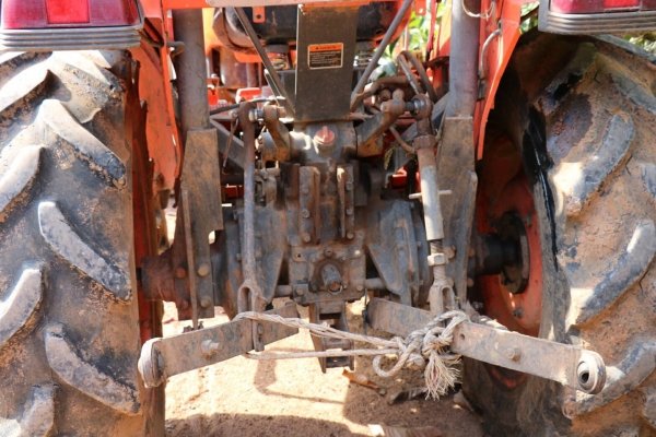 สามย่านแทรคเตอร์ ขายรถไถ KUBOTA L3408 พร้อมดันหน้า เครื่องดี เกียร์ดี ไฮดรอลิคดี มีทะเบียนพร้อมโอน สามย่านแทรคเตอร์ ขายรถไถ KUBOTA L3408 พร้อมดันหน้า เครื่องดี เกียร์ดี ไฮดรอลิคดี มีทะเบียนพร้อมโอน