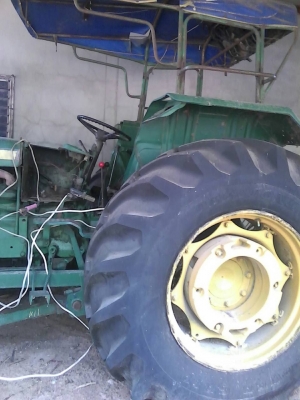 รถไถ จอร์เดีย ไม่มีเล่ม ขายด้วยคับ  180000 บาท  ดูรถที   จ.อำนาจเจริญ  ติดต่อ วันทูคอล 098 668-3479 dtac 094 283-9369 สิทธิ์