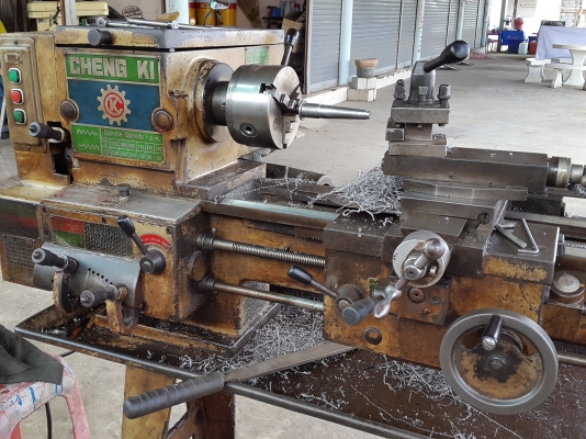 แท่นกลึง 4 ฟุต 2 เพลา พร้อมใช้งาน ไฟบ้าน อุปกรณ์ครบๆๆ ด่วนๆๆ 45,000