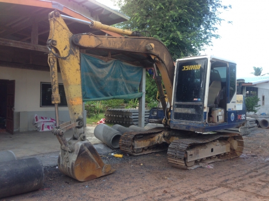 ขายด่วน KOMATSU PC60-5 สภาพสวยพร้อมใช้งาน เครื่องปั้มดี โซ่ช่วงล่างสวย มีใบดันหน้า รถใช้งานปกติ