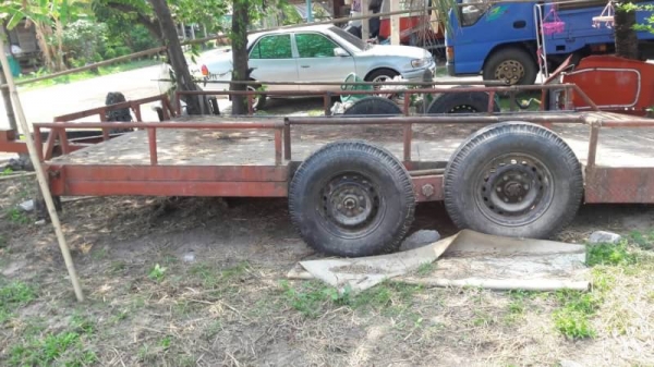 ขายคู่ 495,000 บาท   ขาย 465,000 บาท KUBOTA DC95GM 1800 ชม.  เล่มทะเบียน  ขาย 39,500 เทเลอรขึ้นรถเกี่ยว   รถอยู่ จ.อุบลราชธานี โทร&amp;ไอดีไลน์ 0610710295